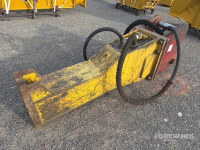 Atlas Copco MB1200 84 in Hydraulic Breaker