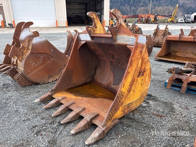 SEC 65 in Digging Graafmachine Bak