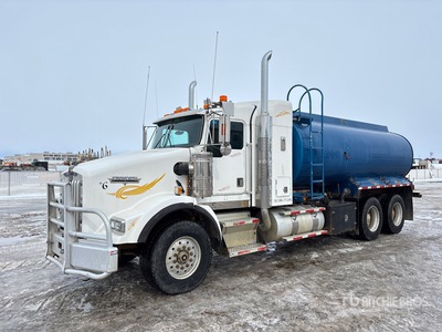 2001 Kenworth T800 17780 L 6x4 Sleeper Water Truck