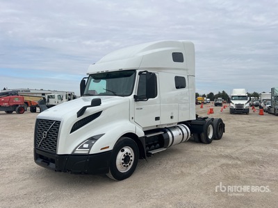 2022 Volvo VNL 6x4 T/A Sleeper Truck Tractor