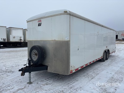 2014 Cargo Mate 30 ft T/A Enclosed Trailer