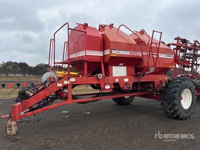 Morris 7240 8500 L Tow-Behind Chariot pneumatique