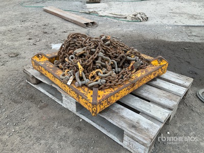 4 point chandelier with quantity of lifting chains