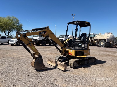 2016 Cat 303E CR を見 Mini Excavator