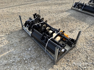 2026 VICSEC VCA-8 Qty of 8 Fit to Mini Excavator Attacco per escavatore (Unused)