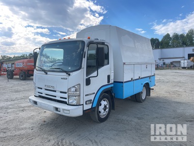 2014 Isuzu NPR 4x2 Utility Truck