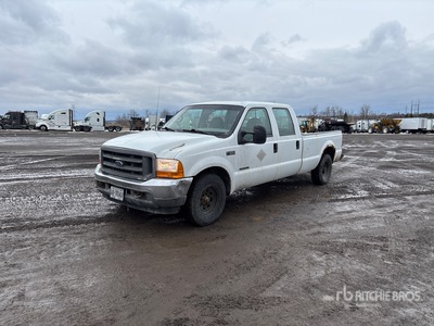2001 Ford F-350 4x2 Crew Cab Pickup