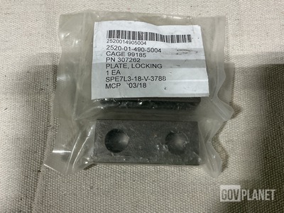(4) Eaton 307262 Locking Plates