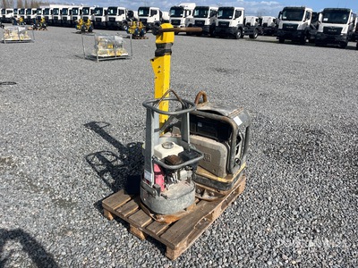 2017 Swepac FR85 Vibratory Plate Compactor