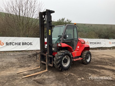 2016 Manitou M30-4 3000 kg 4x4 Rough Terrain Forklift