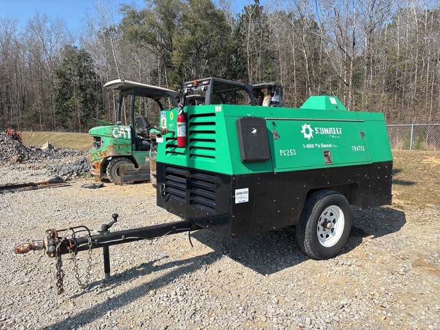 2015 Sullivan D185PDZSB 185 cfm Mobile Air Compressor