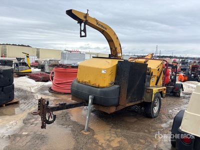2006 Vermeer BC1400XL Tow-Behind Wood Chipper