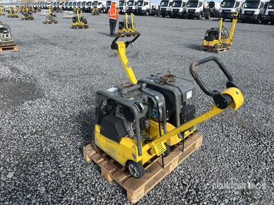 2016 Wacker Neuson DPU3050He Vibratory Plate Compactor