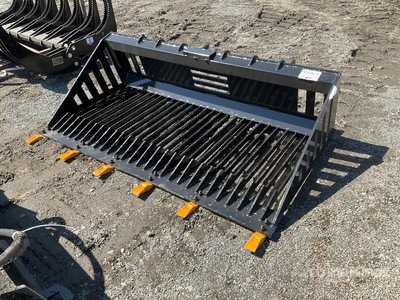 2026 GIYI GY-RB66 66 in Skid Steer Bucket (Unused)