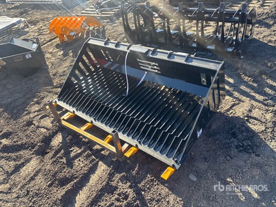 2026 GIYI GY-RB66 66 in General Purpose Skid Steer Bucket (Unused)