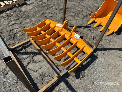 2026 GIYI 44 in Excavator Rake - Fits Cat 305 (Unused)