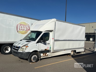 2009 Dodge 3500 4x2 Autocarro furgonato