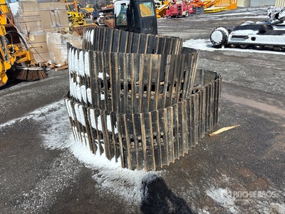 Cat Excavator Tracks - Fits Cat 320