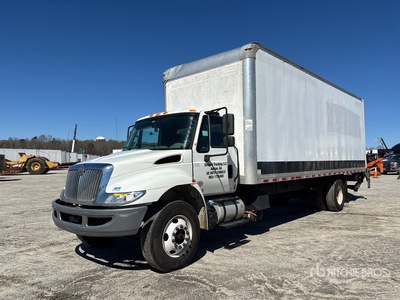 2019 International Durastar 4300 4x2 Van Truck