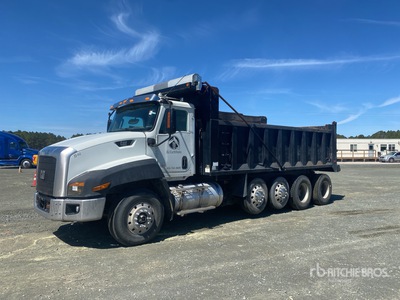 2012 Cat CT660S 10x4 5- Achs Kipper-Lkw