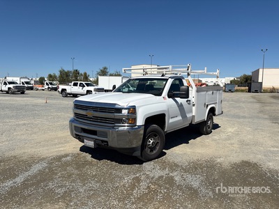 2017 Chevrolet Silverado 2500HD 4x2 Utility Truck