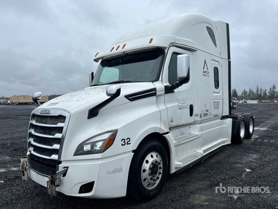 2019 Freightliner Cascadia 126 6x4 T/A Sleeper Truck Tractor