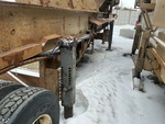 Chassis with Gatos de rodamientos de apoyo/lengüeta