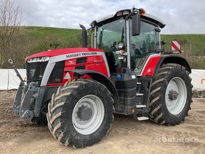 2022 Massey Ferguson 8S225 Ciągnik 4WD
