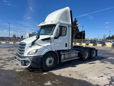 2020 Freightliner Cascadia 116 6x4 T/A Day Cab Truck Tractor