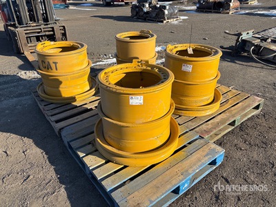 Quantity of (4) 26.5 x 25 Wheels