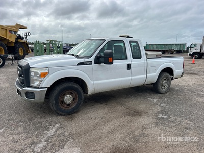 2016 Ford F-250 XL 4x2 Extended Cab Pickup