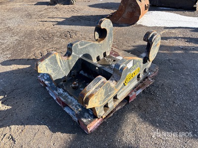 Gryb Excavator Coupler