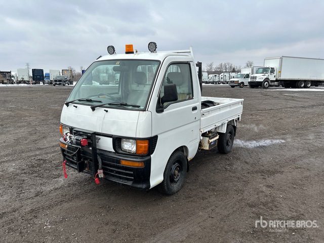 0 Daihatsu Hijet Daihatsu Hijet 4X4 Utility Vehicle