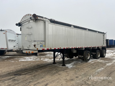 2011 Cobra 35 ft Tri/A Remolque banera