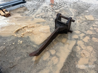 Excavator Ripper - Fits Bobcat E85