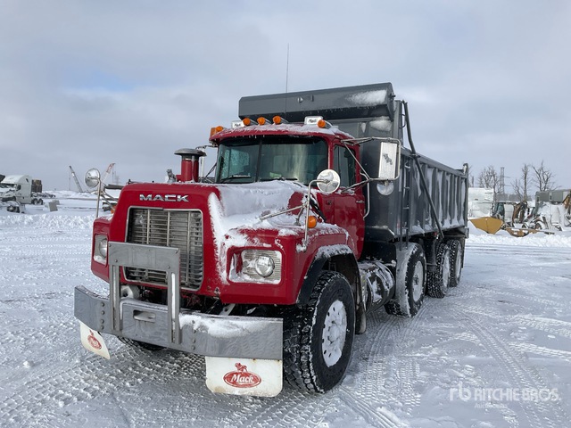 Mack Rb688s 2001 Mack RB688S 8x4 Tri/A Dump Truck | Ritchie Bros. Auctioneers