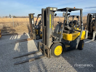 1999 Doosan G25E-3 3800 lb Pneumatic Tire Forklift
