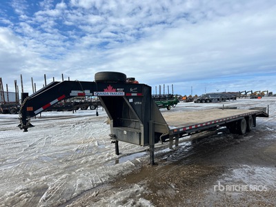 2019 Canada Trailers 32 ft T/A Gooseneck Equipment Trailer
