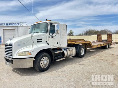 2014 CXU612 S/A Sleeper Truck Tractor W/ Trailer
