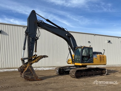 2013 John Deere 250G LC Tracked Excavator