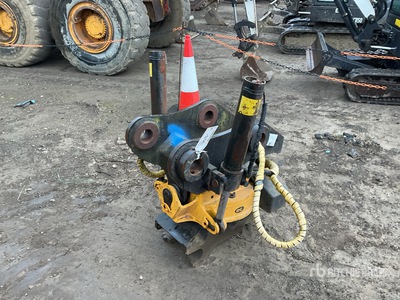 2005 Engon EC20PUP80B5 Rotator Attacco per escavatore