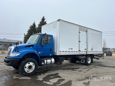 2019 International 4300 4x2 Van Truck