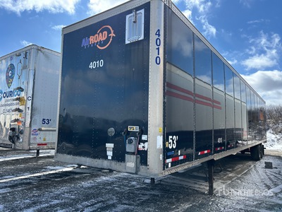 2012 Vanguard 53 ft x 102 in T/A Van Trailer