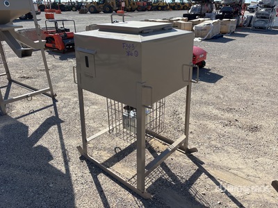 Big Daddy Feeders 500 LB Solar Deer Feeder Varios, tienda, almacen, consumidor (Unused)