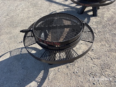 Big Daddy 24 in Metal Fire Pit Varios, tienda, almacen, consumidor (Unused)