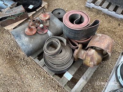 Quantity of Assorted Parts Parti varie