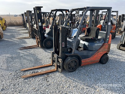 2009 Toyota 8FGCU20 4000 lb Cushion Tire Forklift