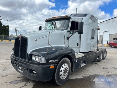 2007 Kenworth T600 6x4 T/A Sleeper Truck Tractor