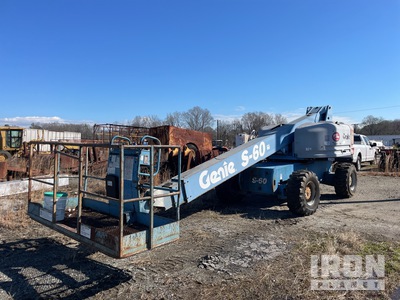 2000 Genie S60 4WD Dual Fuel Telescopische hoogwerker