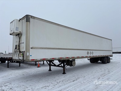 2014 Vanguard 53 ft x 102 in T/A Heated バントレーラー